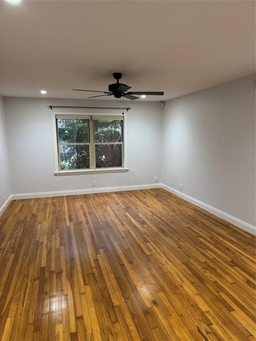 1009 Alegria RD, Austin, TX 78757