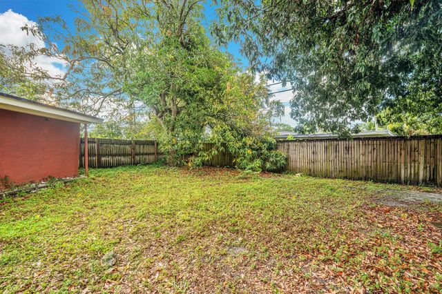3250 E Glendale Boulevard, Fort Lauderdale, FL 33312
