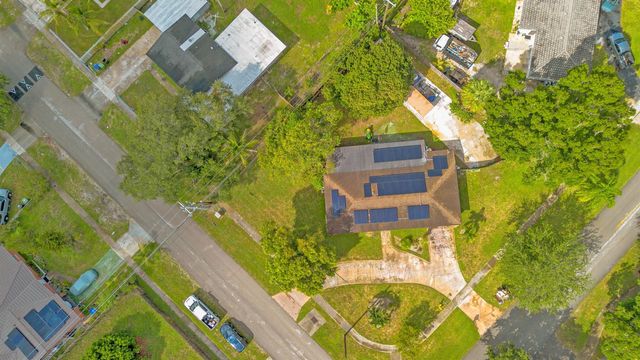 3250 E Glendale Boulevard, Fort Lauderdale, FL 33312