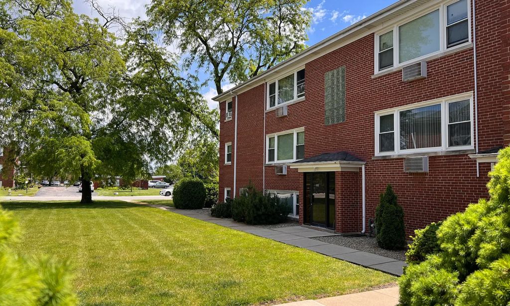 1860 Parkside Drive AG, Park Ridge, IL 60068