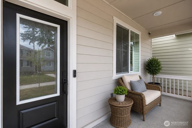 5212 E M Street, Tacoma, WA 98404