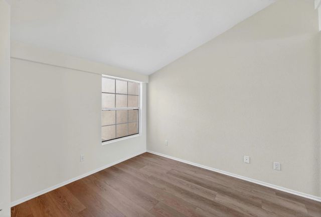 1040 S San Marino Way, Anaheim, CA 92808