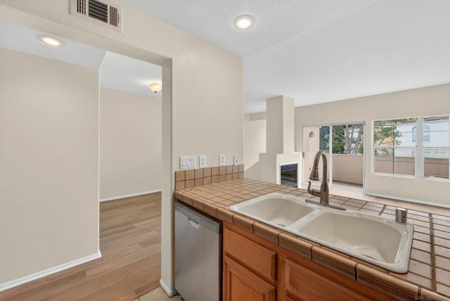 1040 S San Marino Way, Anaheim, CA 92808