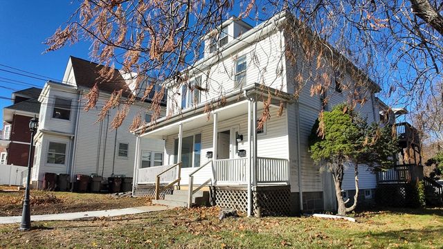 61 Thomas St 1, Dedham, MA 02026