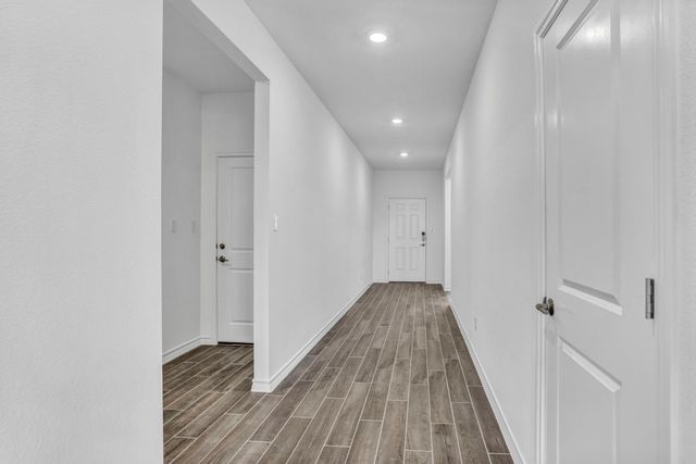 131 Adeline RD, Hutto, TX 78634