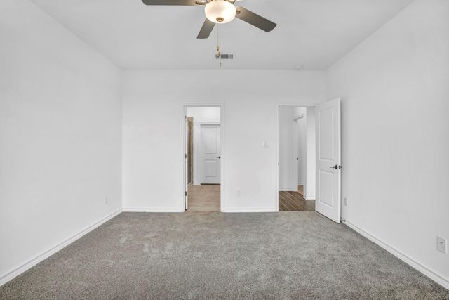 131 Adeline RD, Hutto, TX 78634
