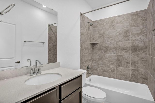 131 Adeline RD, Hutto, TX 78634