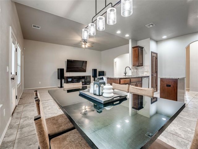 5774 Timberland Crossing, Guthrie, OK 73044