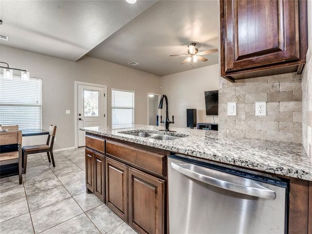 5774 Timberland Crossing, Guthrie, OK 73044