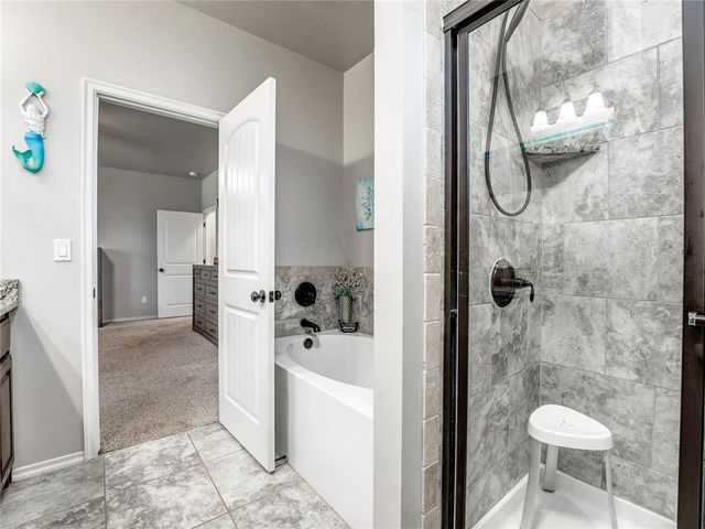5774 Timberland Crossing, Guthrie, OK 73044