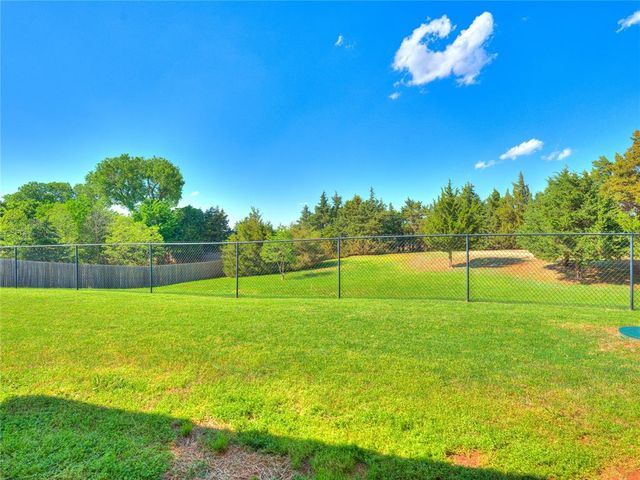 5774 Timberland Crossing, Guthrie, OK 73044