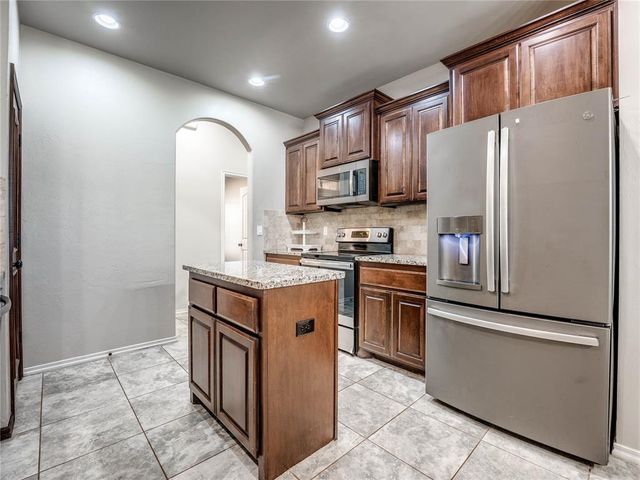 5774 Timberland Crossing, Guthrie, OK 73044