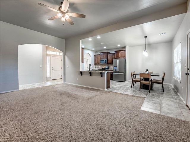 5774 Timberland Crossing, Guthrie, OK 73044
