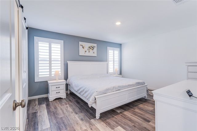 7712 Lush Oasis Avenue, Las Vegas, NV 89113