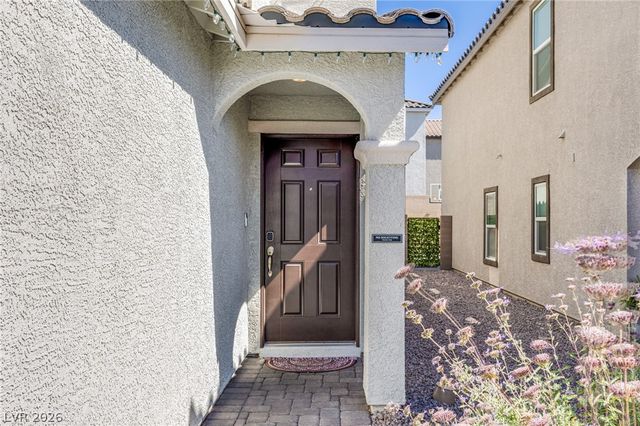 7712 Lush Oasis Avenue, Las Vegas, NV 89113