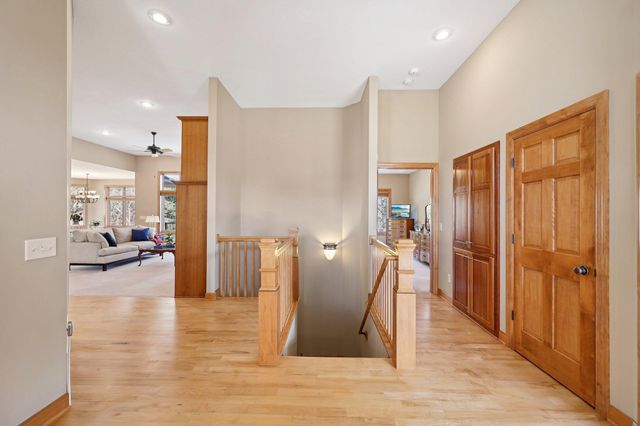 14043 Kings Court, Savage, MN 55378