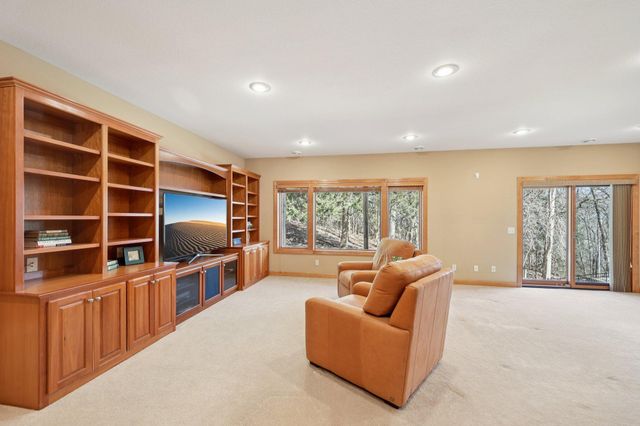 14043 Kings Court, Savage, MN 55378