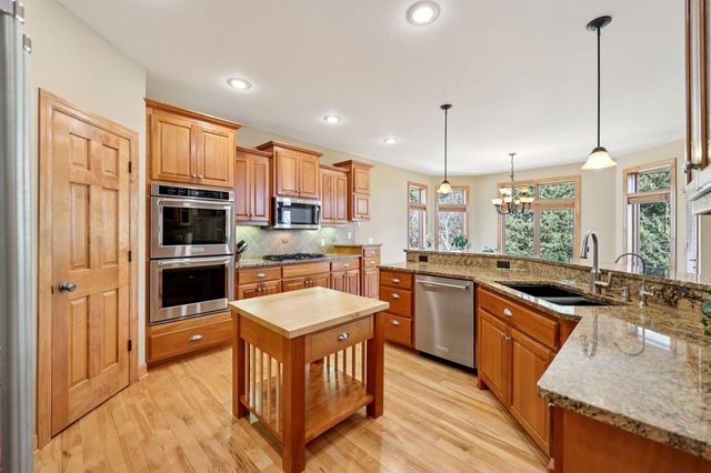 14043 Kings Court, Savage, MN 55378