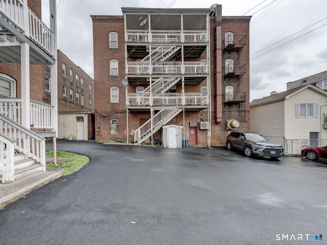 100 Broad Street 3E, New Britain, CT 06053