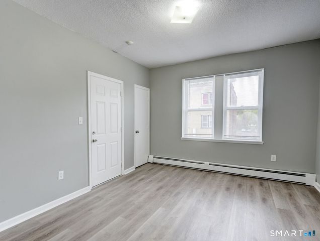 100 Broad Street 3E, New Britain, CT 06053