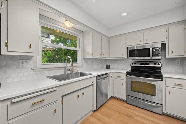 12130 W Chambers STREET, Wauwatosa, WI 53222