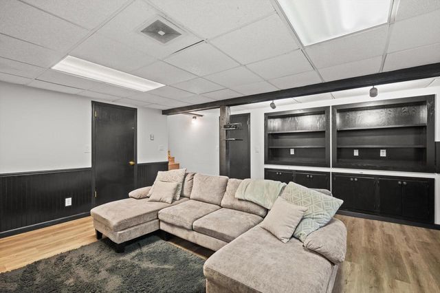 12130 W Chambers STREET, Wauwatosa, WI 53222