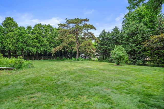 12130 W Chambers STREET, Wauwatosa, WI 53222