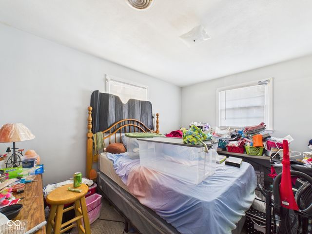 3180 S 200 E, Anderson, IN 46017