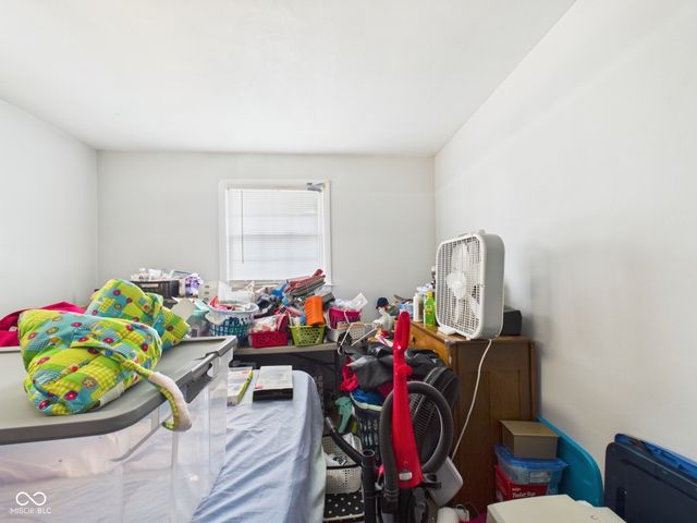 3180 S 200 E, Anderson, IN 46017