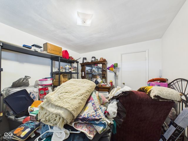 3180 S 200 E, Anderson, IN 46017