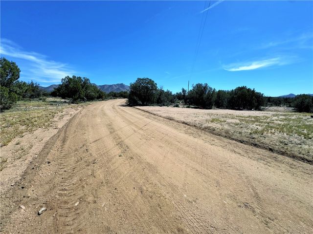 14224 E Randy Ranch, Kingman, AZ 86401