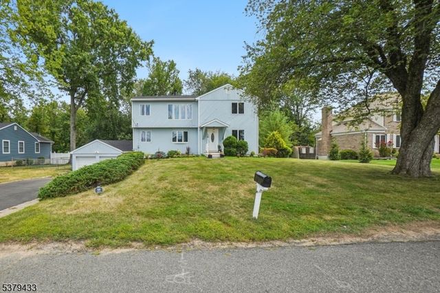 59 Grove Ave, East Hanover Twp., NJ 07936
