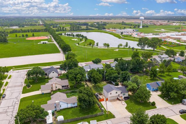 517 E Brownie, Rose Hill, KS 67133
