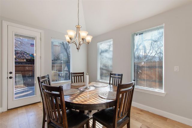 1930 Muncie Avenue, Dallas, TX 75212