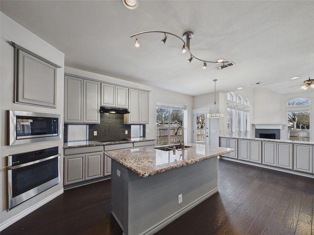 11672 Cape Royal Lane, Frisco, TX 75033