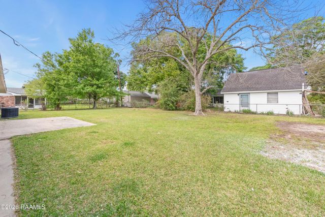 317 Kim Drive, Lafayette, LA 70503