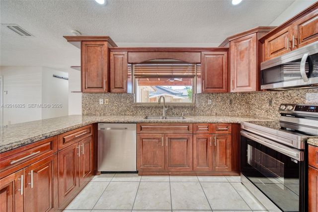 1991 SW 139th Ave -, Miami, FL 33175