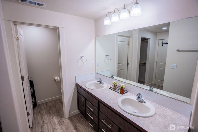 4240 W Bufflehead blvd, Moses Lake, WA 98837