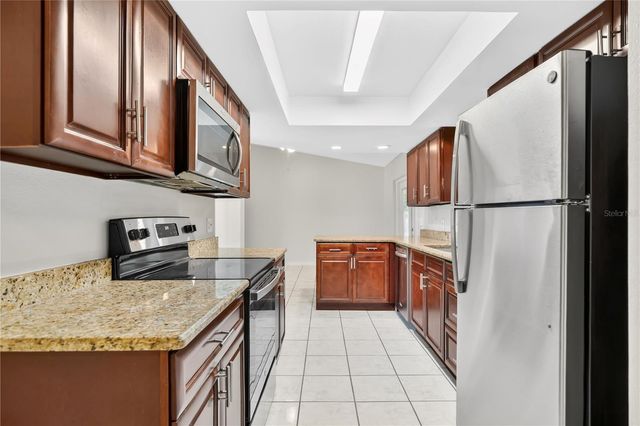 427 ELKWOOD LANE, Orlando, FL 32825