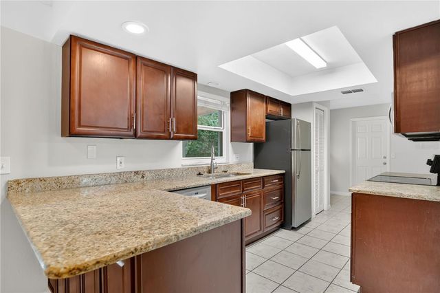 427 ELKWOOD LANE, Orlando, FL 32825