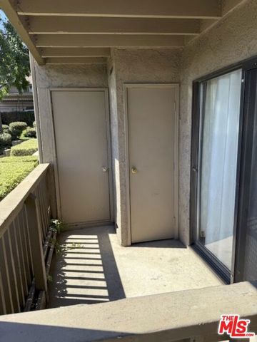 1265 Kendall Drive 6I5, San Bernardino, CA 92407