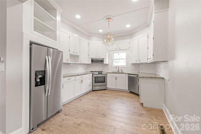 200 Park Avenue, Mount Holly, NC 28120
