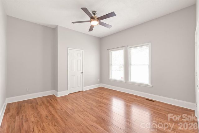 200 Park Avenue, Mount Holly, NC 28120
