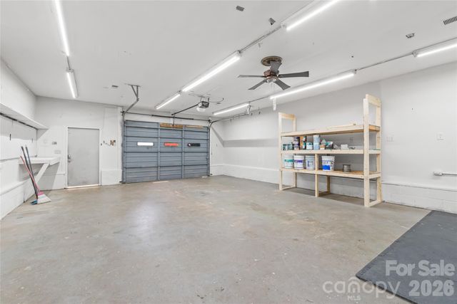200 Park Avenue, Mount Holly, NC 28120