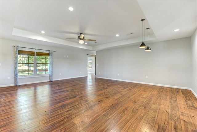 6910 S Mallard Drive, Fulshear, TX 77441