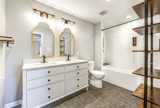 6910 S Mallard Drive, Fulshear, TX 77441