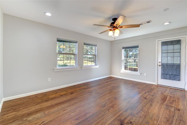 6910 S Mallard Drive, Fulshear, TX 77441