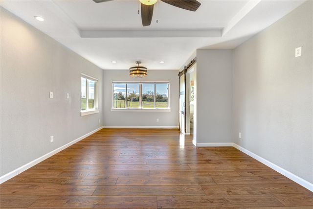 6910 S Mallard Drive, Fulshear, TX 77441