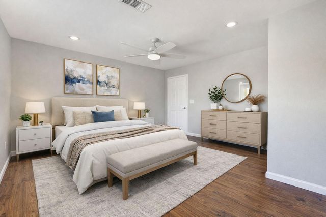 6910 S Mallard Drive, Fulshear, TX 77441