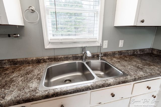 5856 Kiddville Road, Orleans Twp, MI 48809